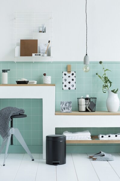 Brabantia NewIcon odpadkový koš 5 l černá 112928