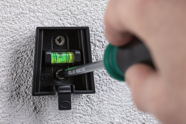 P 94609 Solární LED osvětlení zdí Lesla pohybové čidlo (IR) IP65 hranaté 150x130mm 3000K 12,5W antracit umělá hmota - PAULMANN