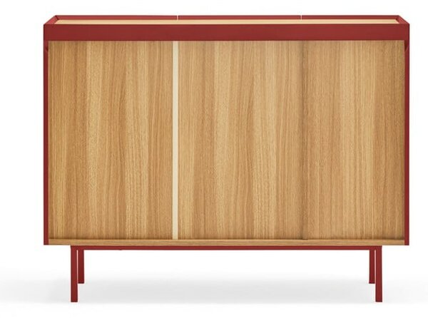 Červená nízká komoda v dekoru dubu 110x85 cm Arista – Teulat