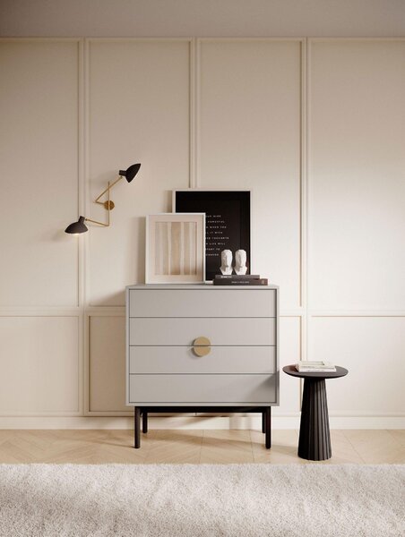 Selsey Stoon II – Komoda se 4 zásuvkami, barva taupe, výška 85 cm