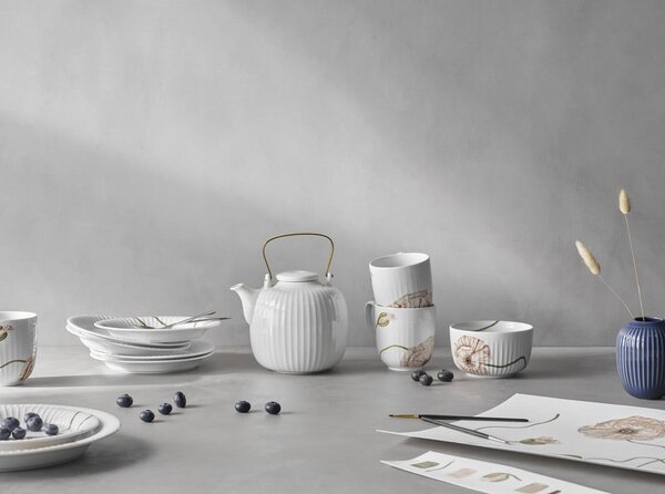 Bílý porcelánový hrnek Kähler Design Hammershøi Poppy, 330 ml