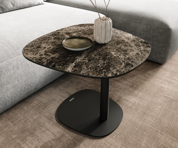 DELIFE Konferenční stolek Edge Boot 60x60 cm keramika Laminam® Emperador Extra Lucidato tmavě hnědá Eleny kov černá
