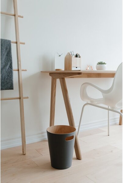 Tmavě šedý kancelářský odpadkový koš 7,5 l Woodrow – Umbra