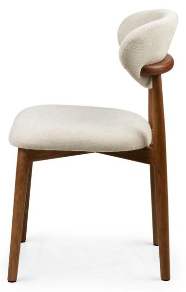 Sada béžových čalouněných jídelních židlí, moderní, pohodlné, robustní, ergonomické, obývací pokoj, vysoký komfort sezení, stabilní kovové nohy, vnitřní použití
