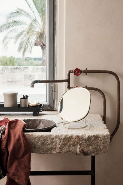 Ferm Living Stolní zrcadlo Pond, brass