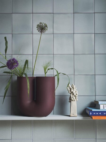 Muuto Váza Kink H26, deep red