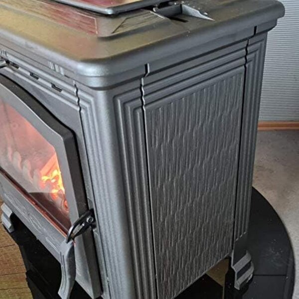 Litinová kamna Plamen Tena 9,5 kW - Litinová kamna na dřevo s plotýnkou na vaření