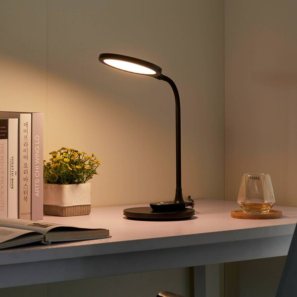 Lindby Stolní lampa LED Valtaria, černá, stmívatelná, stmívatelný, Černá, Pracovna / kancelář, Plast, Moderní