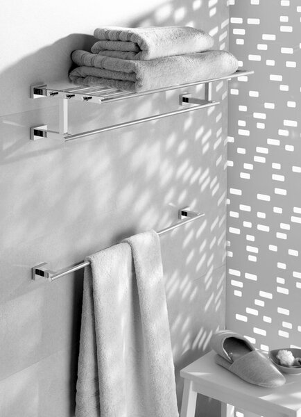 Grohe Essentials věšák na ručník StarLight Chrome 40509001
