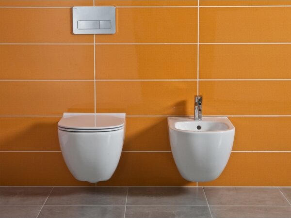 JIKA H8317121003021 - Závěsný bidet MIO keramika/perlově bílá