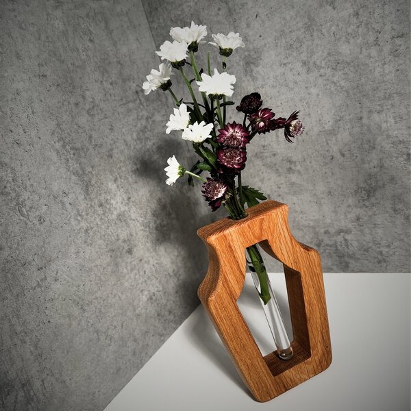 Wooden Mooden Dřevěná váza s ampulkou Harmonie Materiál: Mořený jasan