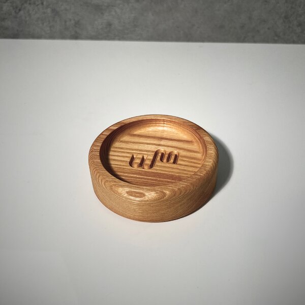 Wooden Mooden Dřevěný kulatý podtácek Mini Materiál: Jasan