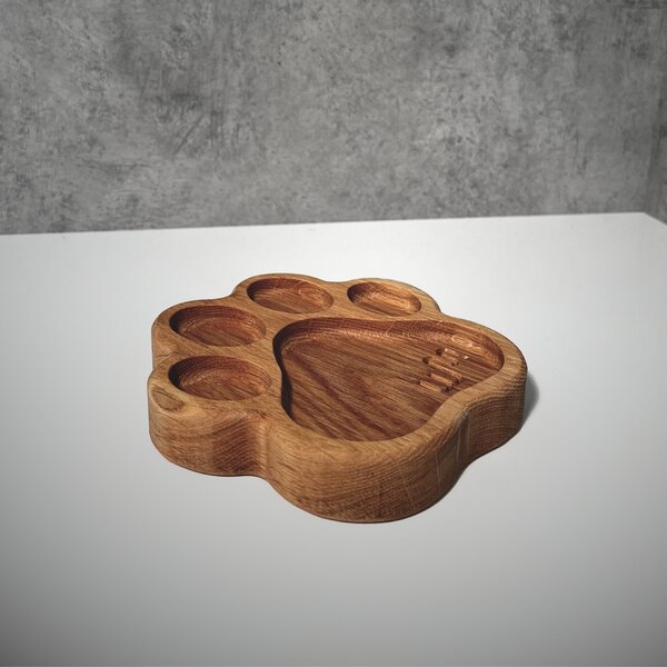 Wooden Mooden Dřevěný servírovací tácek Tlapka Materiál: Jasan