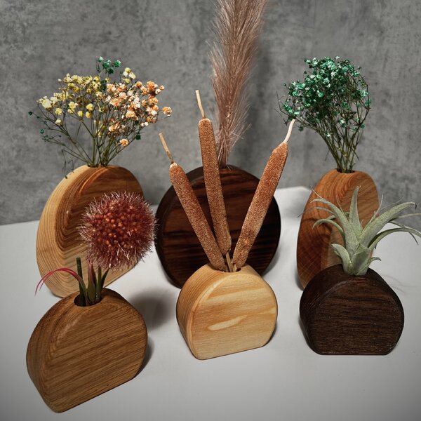 Wooden Mooden Sada dřevěných kulatých váz Materiál: Dub