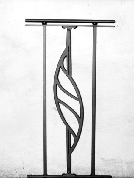 L 198 litinové "pavločové" zábradlí, litinová výplň -ornament, ozdobný odlitek, plot, brána, oplocení, mříž, schodiště rozměr: 880x175