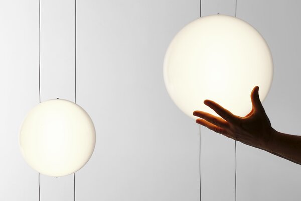 Mogg designová závěsná svítidla Orbit Sphere Small