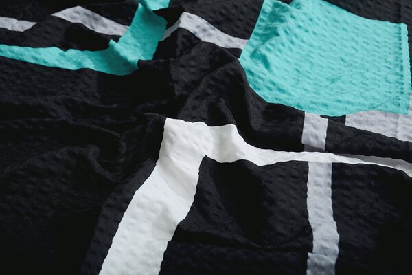 Krepové povlecení mikro prodloužené BILETA tyrkysové 140x220 cm geometrické tvary;abstrakce