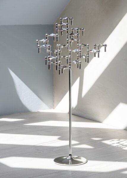Designový stojan pro svícny STOFF Nagel Chrome