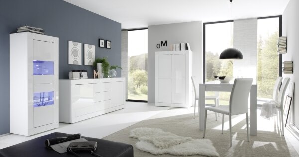 Komoda NERILA 210x86x43 cm bílá