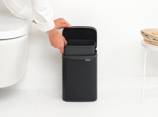 Brabantia Bo odpadkový koš 4 l černá 222481