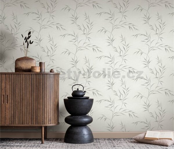 Vliesové tapety na zeď GMK Fashion for walls 5 10528-31, rozměr 10,05 m x 0,53 m, lístky stříbrné na bílém pokladu, Erismann