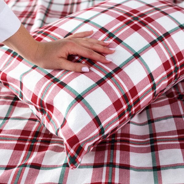 DARRÉ Flanelové povlečení Kostka vánoční - červená Velikost: 140 x 200 + 70 x 90
