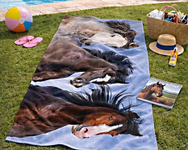 Carbotex Osuška Divocí koně v přírodě 70x140 cm