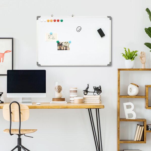 HOMCOM Magnetická bílá tabule s 4 fixy, 1 gumou, 10 magnety, stojan, připevnitelné na zeď, snadno omyvatelná, 90 x 1,8 x 60 cm | Aosom