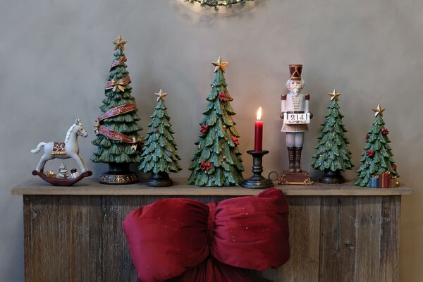 Zelený vánoční stromek se stuhou a mašlemi Noël Tree z polyresinu – Ø 15*40 cm - Chic Antique