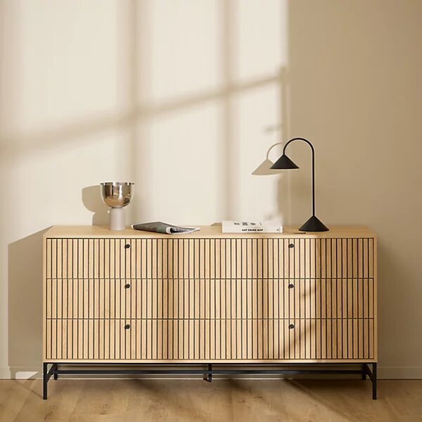 Actona Komoda Albany 157 cm dub přírodní