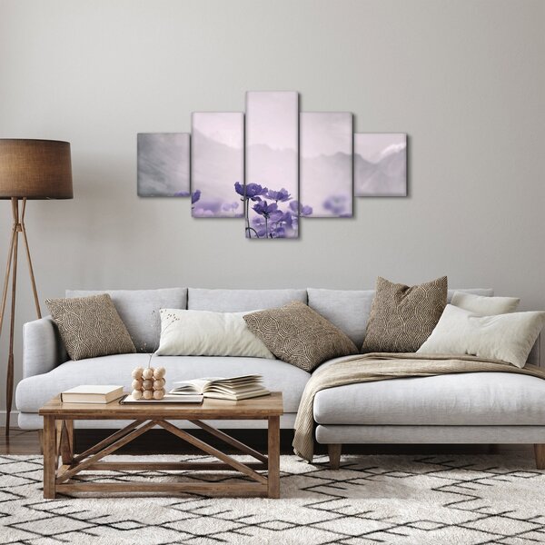 Obraz - Fialové květy v horách (125x70 cm)