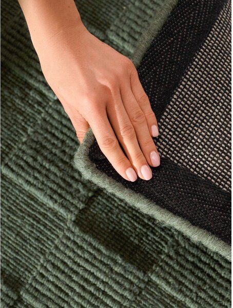 Tmavě zelený ručně tkaný vlněný běhoun 80x200 cm Scala – Villeroy&Boch