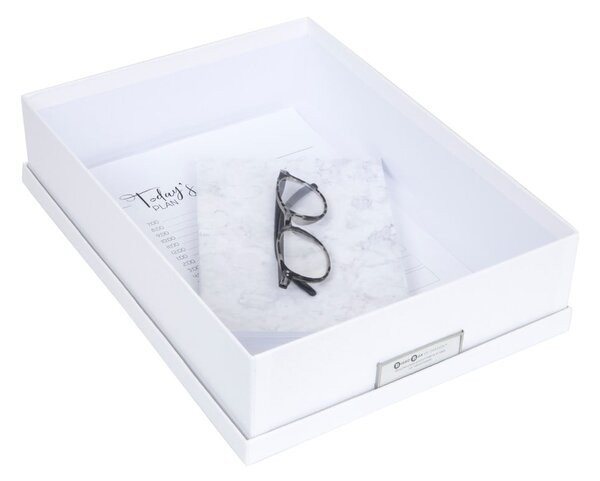 Bílý úložný box se jmenovkou na dokumenty Bigso Box of Sweden Oskar, velikost A4