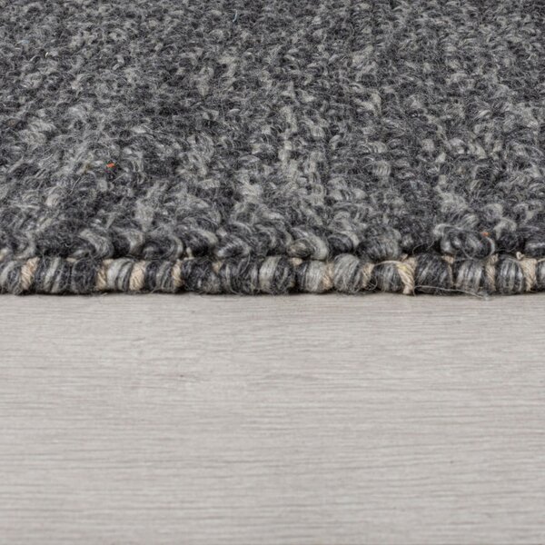 Tmavě šedý ručně tkaný běhoun s příměsí vlny 60x230 cm Minerals – Flair Rugs
