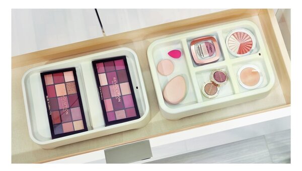 Bílý organizér na makeup iDesign Eco Bin, 28,12 x 19,23 cm