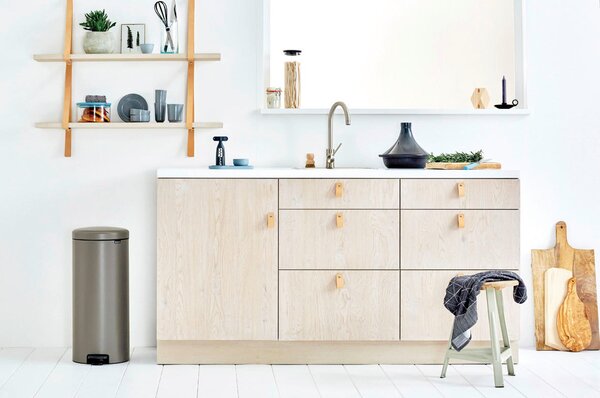 ODPADKOVÝ KOŠ 30 l Brabantia - Online Only domácnost & úklid, Online Only