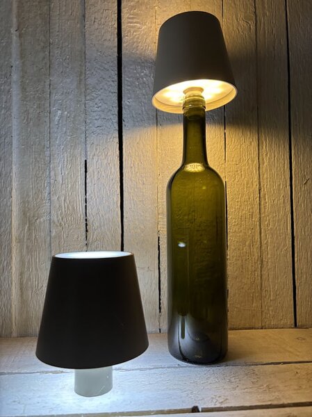 Dotyková stolní lampa na láhev Barva: Šedá