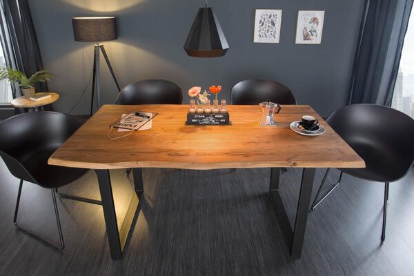 Designový jídelní stůl Massive 140 cm divoká akácie