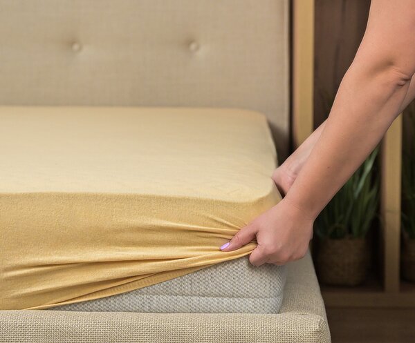 Prostěradlo JERSEY s gumou 80x200 cm BÉŽOVÁ 100% bavlna