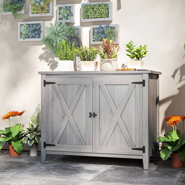 Zahradní kabinet Outsunny, dřevěná odolná kůlna na nářadí 110x60x88,5cm, zahradní domek s dvěřmi, policemi, skříní na nářadí, kůlna na zahradu pro pat