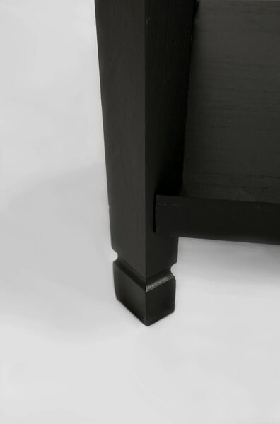 LivinHill Konzolový stolek Cesena 128 cm z masivu černý