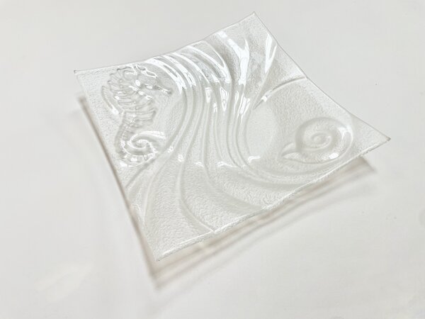 OCEAN designový skleněný čtvercový talíř 30x30 cm čiré sklo