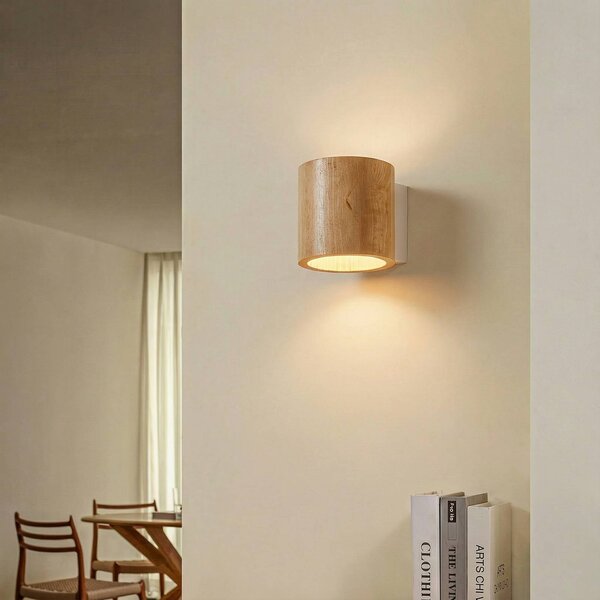 SOLLUX LIGHTING Nástěnné světlo Ara jako dřevěný válec, stmívatelný, Světlé dřevo, Obývací pokoj / jídelna, Dřevo, Moderní