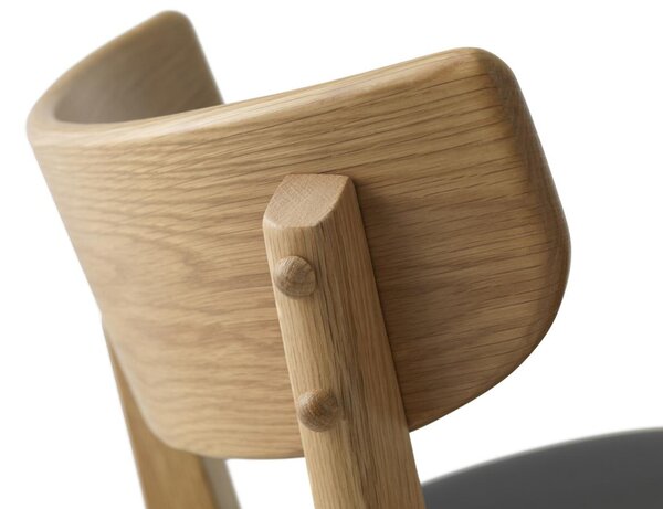 Designová židle Kian přírodní - černá