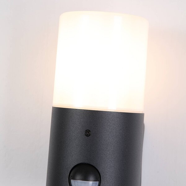 Searchlight Venkovní nástěnné svítidlo Cannes, výška 17 cm, černá/bílá, 1 žárovka, senzor, Černá, Hliník, Moderní