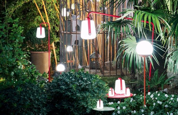 Set tří zemitě červených venkovních lamp Fermob Balad 13,5 cm