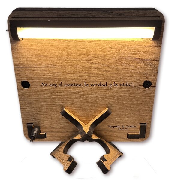 "Ježíš a kříž" lampa 19x19cm provedení povrchu: dub světlý