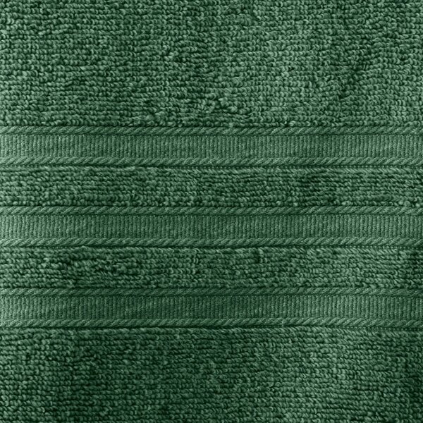 Tmavě zelená froté bavlněná osuška 70x120 cm Zero Twist – Catherine Lansfield