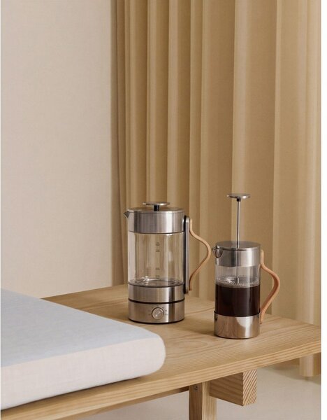 Skleněná rychlovarná konvice ve stříbrné barvě 1,2 l Emma – Stelton