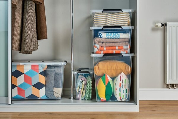 Plastikový kontejner 60L Box s víkem na kolečkách SimpleStore 58x39x35cm